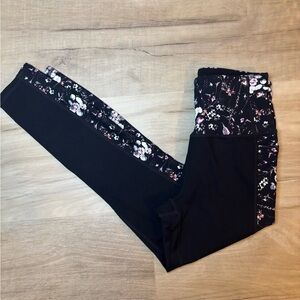Skechers Black Floral Leggings WOMEN SMALL